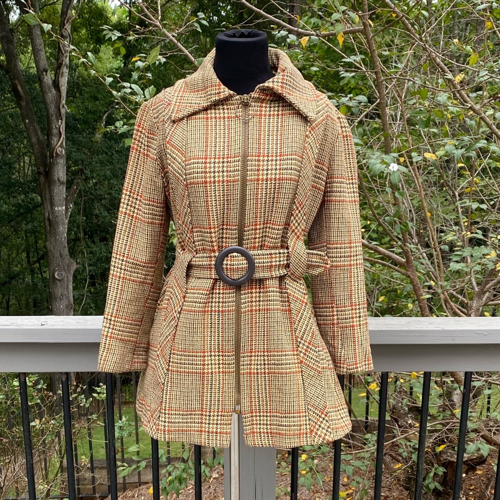 Vintage 60s 70s Belted Plaid Dagger Collar Metal Zipper Coat Jacket